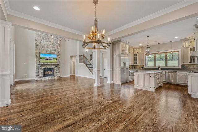 271 CORNELIUS GROVE RD, Martinsburg, WV 25404