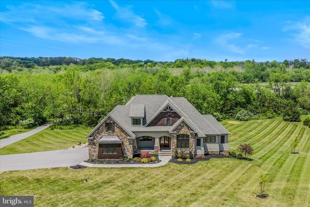 271 CORNELIUS GROVE RD, Martinsburg, WV 25404