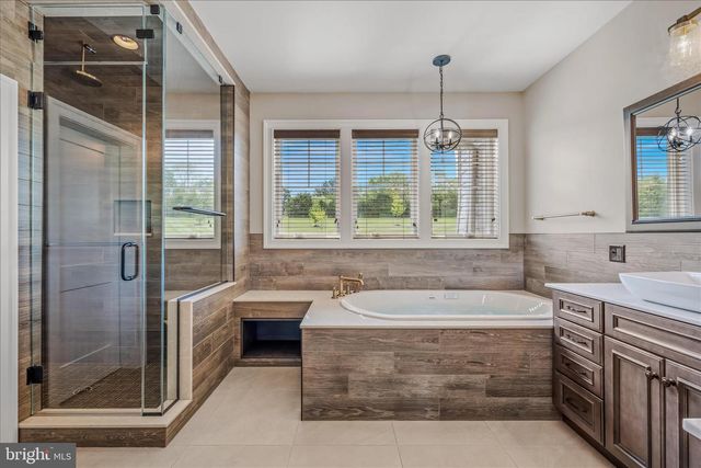 271 CORNELIUS GROVE RD, Martinsburg, WV 25404