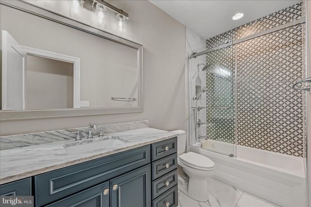 271 CORNELIUS GROVE RD, Martinsburg, WV 25404