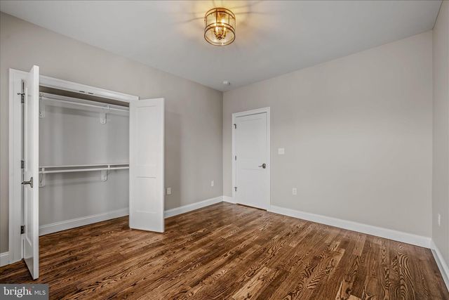 271 CORNELIUS GROVE RD, Martinsburg, WV 25404