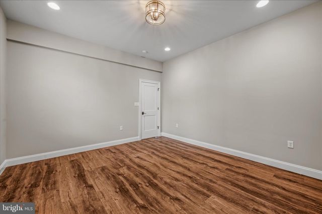271 CORNELIUS GROVE RD, Martinsburg, WV 25404
