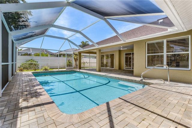 1204 SE 5th TER, Cape Coral, FL 33990