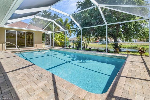 1204 SE 5th TER, Cape Coral, FL 33990
