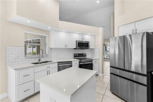 1204 SE 5th TER, Cape Coral, FL 33990