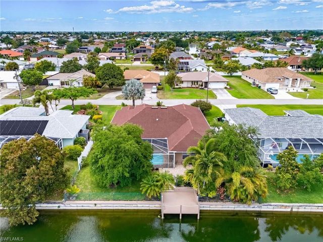 1204 SE 5th TER, Cape Coral, FL 33990