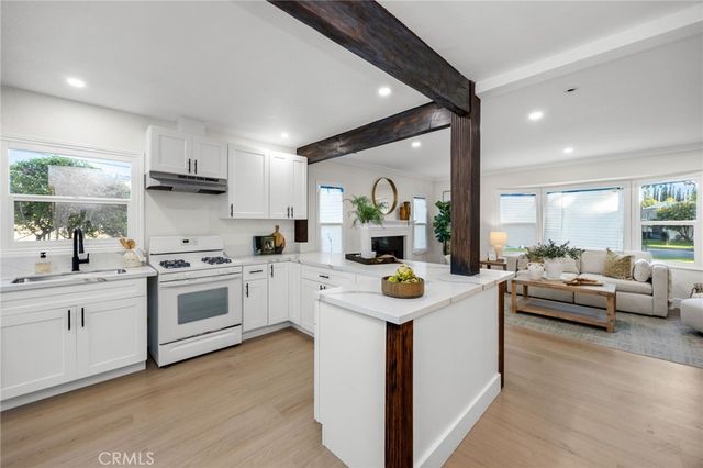 623 E 20th, Santa Ana, CA 92706