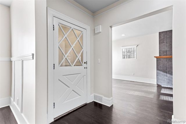 131 Mclean Street, Highland Park, MI 48203