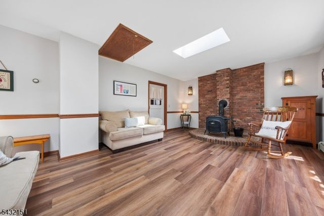 150 W End Pl, Cranford Twp., NJ 07016