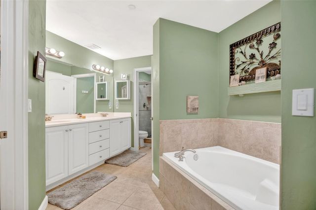 424 LUNA BELLA LANE 415, New Smyrna Beach, FL 32168