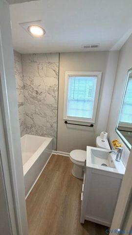 300 Pennsylvania Ave, Emporia, VA 23847