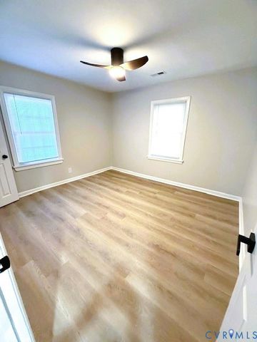 300 Pennsylvania Ave, Emporia, VA 23847