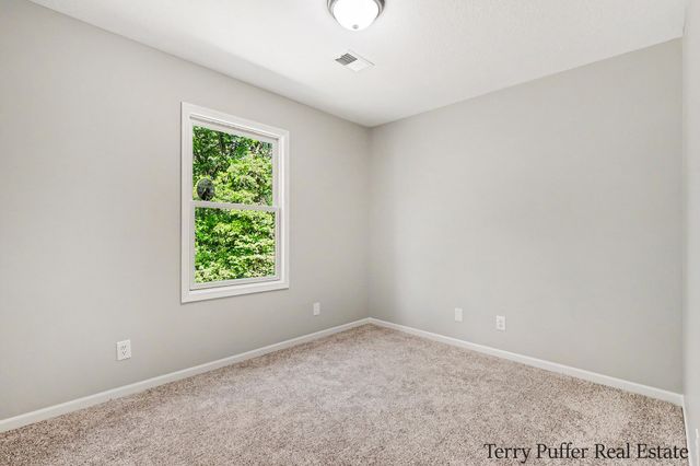 351 N Hilton Park Road, Muskegon, MI 49442