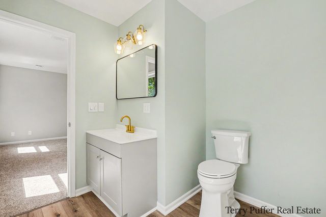 351 N Hilton Park Road, Muskegon, MI 49442