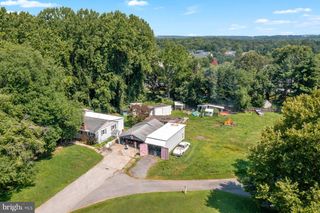 8917 RACE TRACK RD, Bowie, MD 20715