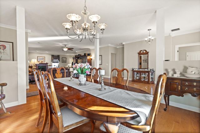 466 Colson Cove Drive, Bronston, KY 42518