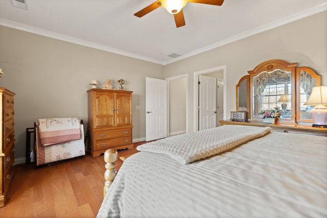 466 Colson Cove Drive, Bronston, KY 42518