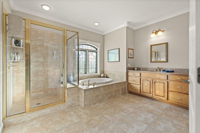 466 Colson Cove Drive, Bronston, KY 42518