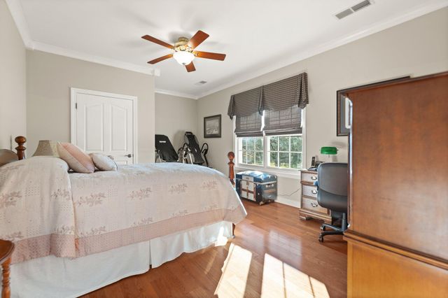 466 Colson Cove Drive, Bronston, KY 42518