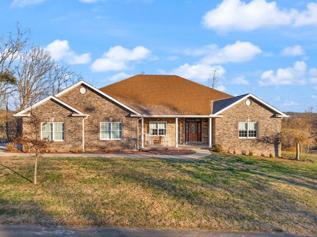 466 Colson Cove Drive, Bronston, KY 42518