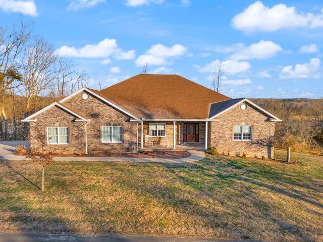 466 Colson Cove Drive, Bronston, KY 42518