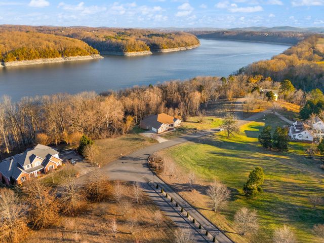 466 Colson Cove Drive, Bronston, KY 42518