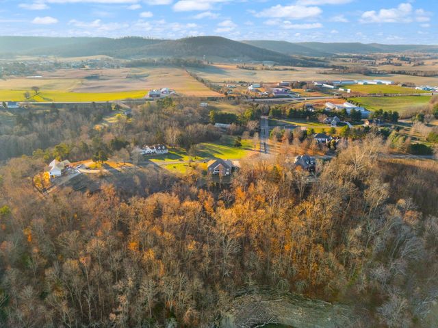 466 Colson Cove Drive, Bronston, KY 42518