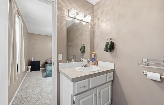 126 ROSEBUD Lane, Council Bluffs, IA 51503