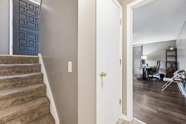 126 ROSEBUD Lane, Council Bluffs, IA 51503