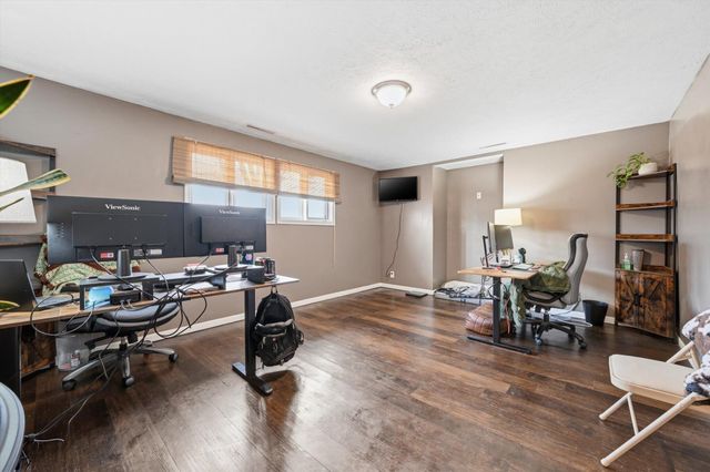 126 ROSEBUD Lane, Council Bluffs, IA 51503