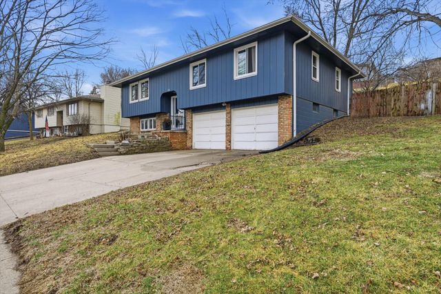 126 ROSEBUD Lane, Council Bluffs, IA 51503