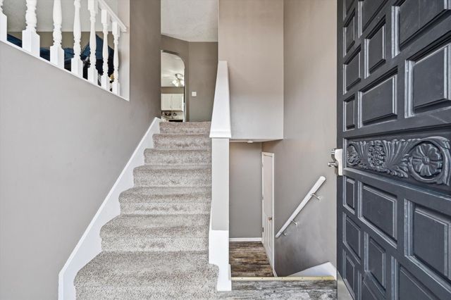 126 ROSEBUD Lane, Council Bluffs, IA 51503