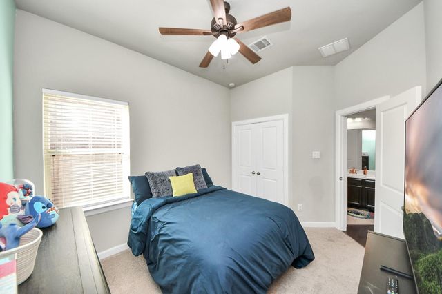 2211 Tonkawa Trail, Katy, TX 77493