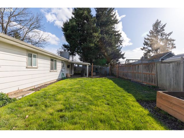 487 SNOOPY Ln Ne, Salem, OR 97301