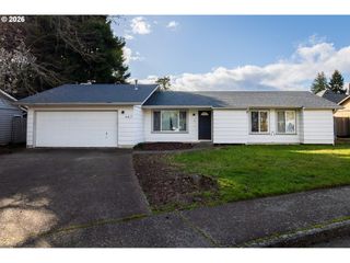 487 SNOOPY Ln Ne, Salem, OR 97301
