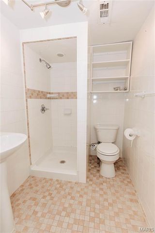 412 W Chestnut Street, Dixon, MO 65459