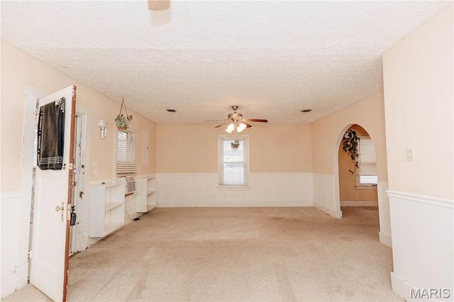 412 W Chestnut Street, Dixon, MO 65459