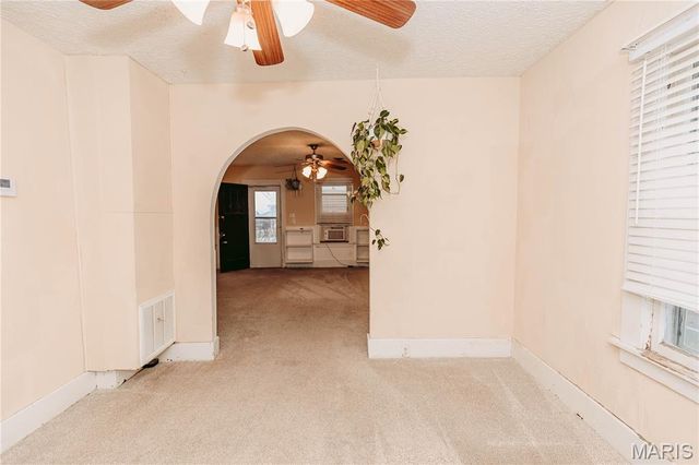 412 W Chestnut Street, Dixon, MO 65459