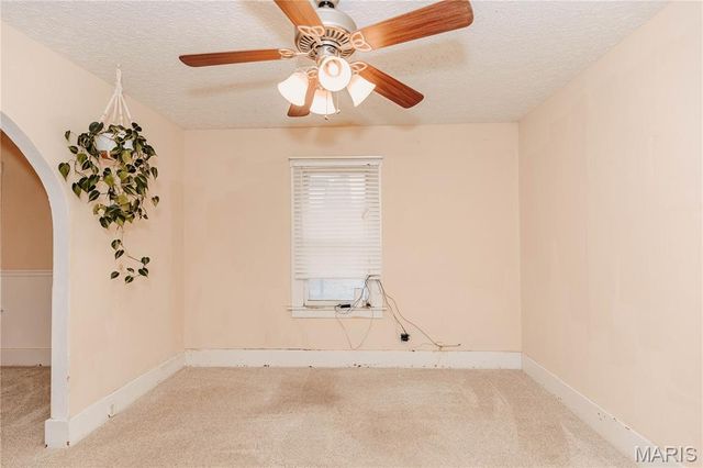 412 W Chestnut Street, Dixon, MO 65459