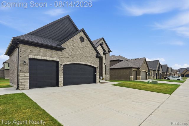19870 Joy Drive, Macomb Township, MI 48042