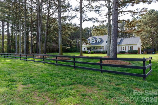 6677 Campbell Road, York, SC 29745