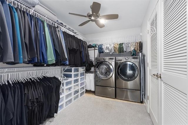 223 NW North Shore Drive, Lake Waukomis, MO 64151