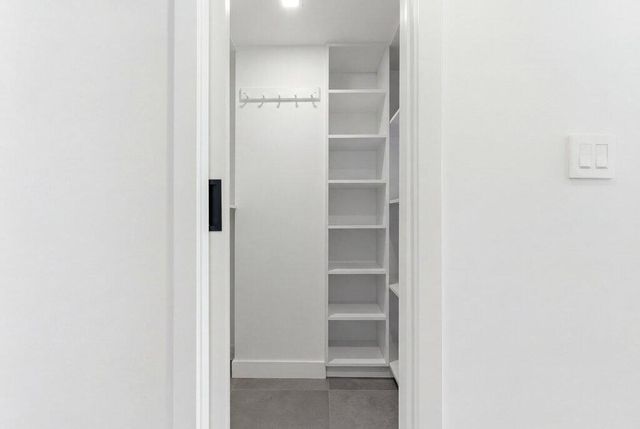 5555 Collins Avenue Avenue 16p, Miami, FL 33140