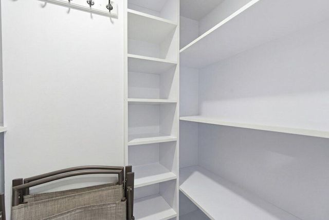 5555 Collins Avenue Avenue 16p, Miami, FL 33140