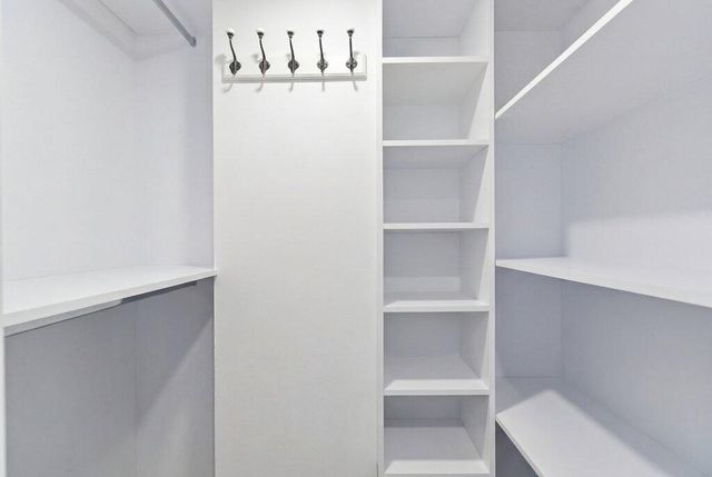 5555 Collins Avenue Avenue 16p, Miami, FL 33140