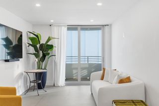 5555 Collins Avenue Avenue 16p, Miami, FL 33140