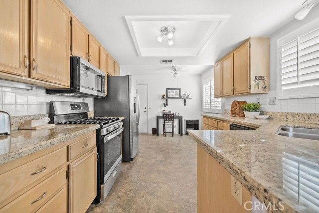 2582 Alegre, Hemet, CA 92545