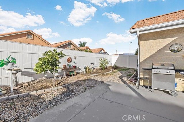 2582 Alegre, Hemet, CA 92545