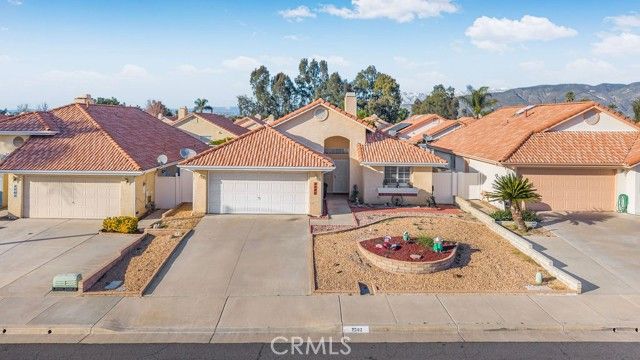 2582 Alegre, Hemet, CA 92545