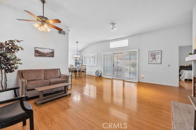 2582 Alegre, Hemet, CA 92545